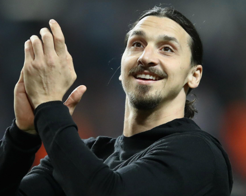 Cầu thủ giàu nhất thế giới:Ibrahimovic vừa giàu, vừa ngông.