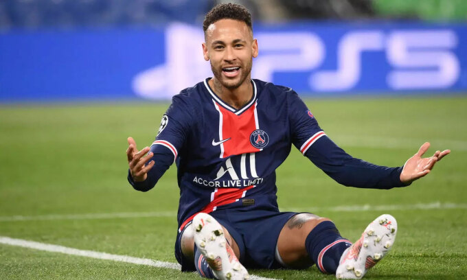 Neymar (606.000 bảng mỗi tuần)