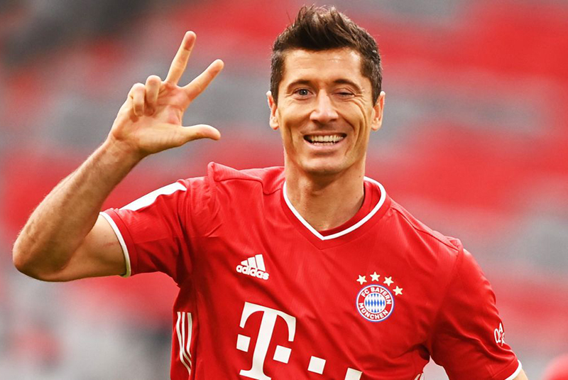 Cầu thủ xuất sắc nhất năm 2020 không ai khác ngoài Robert Lewandowski