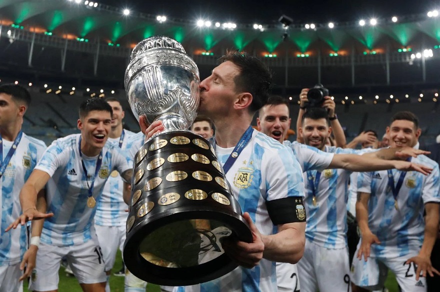 Messi chưa ký hợp đồng chính thức với Barcelona sau khi vô địch Copa America