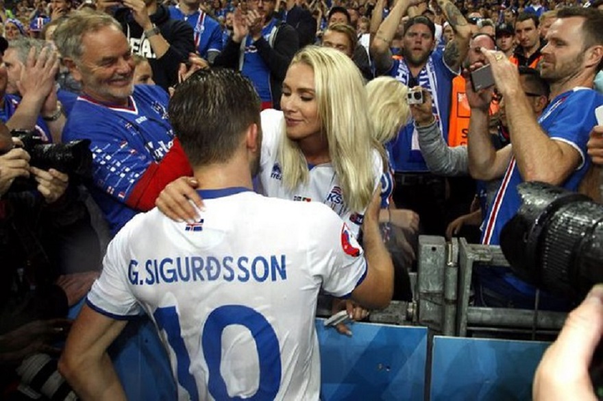 Alexandra là một người ủng hộ nhiệt tình của Gylfi Sigurdsson và đội tuyển quốc gia Iceland