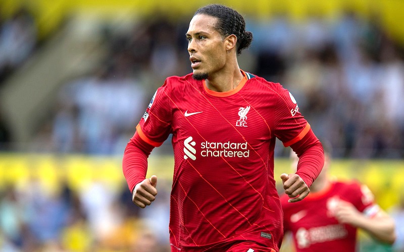 Trung vệ Virgil van Dijk