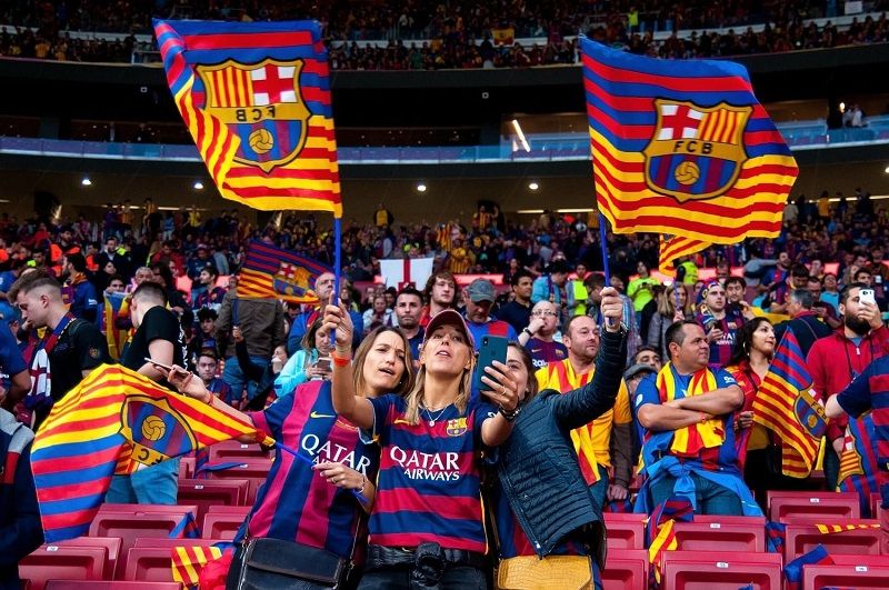 Ngoài ra, fan Barcelona còn được gọi bằng một số cái tên khác