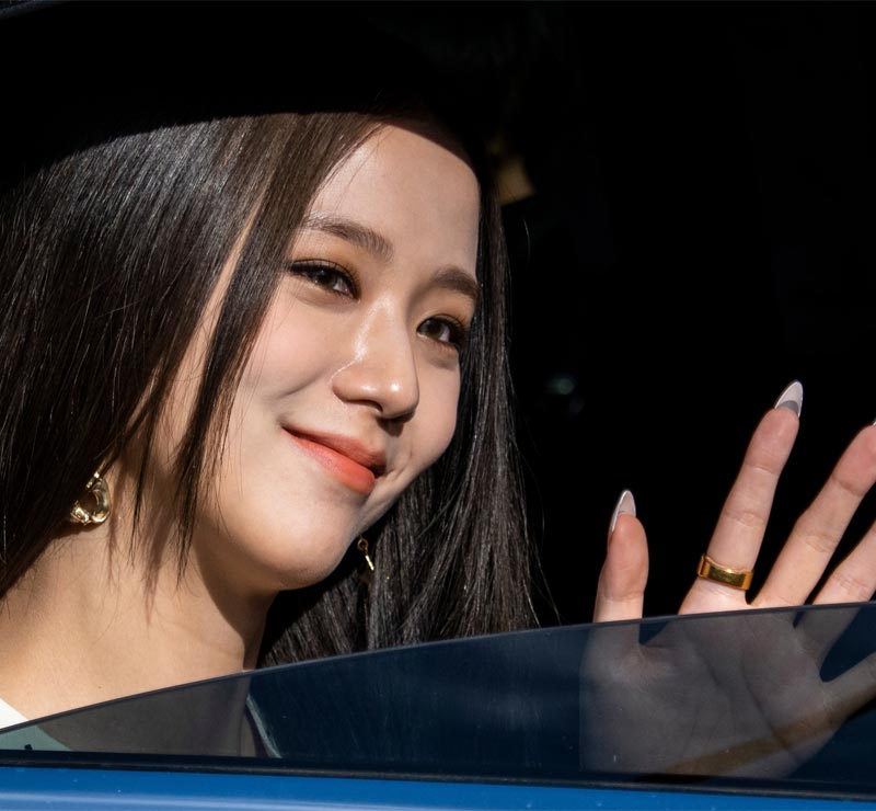 Jisoo in Paris