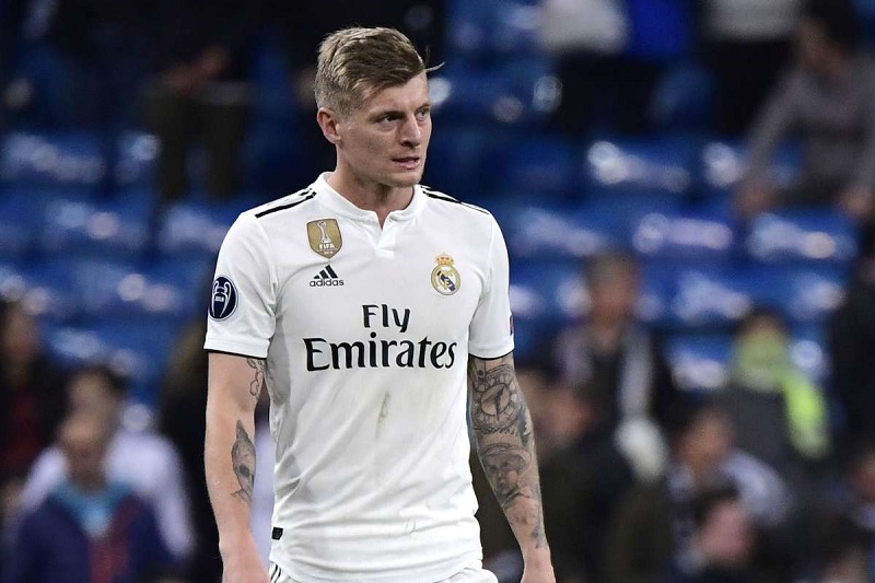 Tiền vệ hay nhất thế giới: Toni Kroos