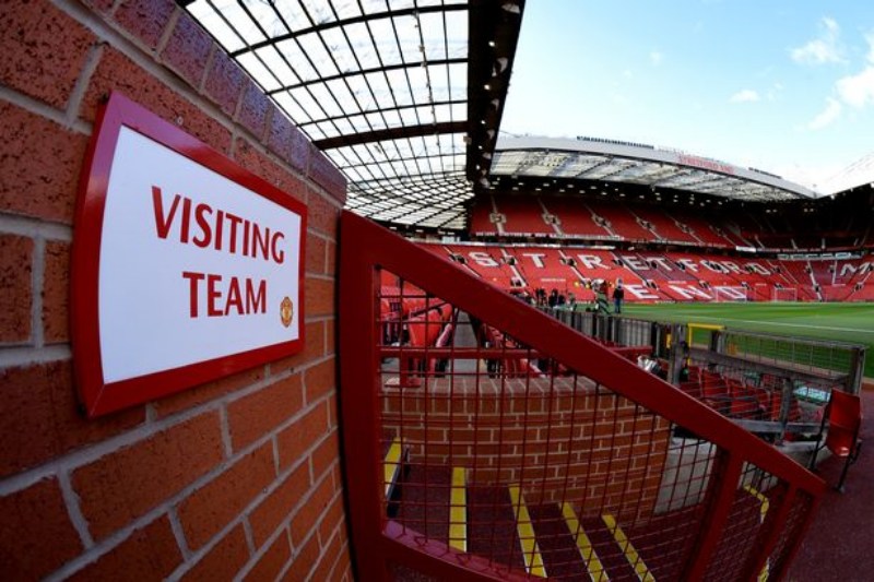 Top sân bóng đá lớn và đẹp nhất thế giới: Old Trafford