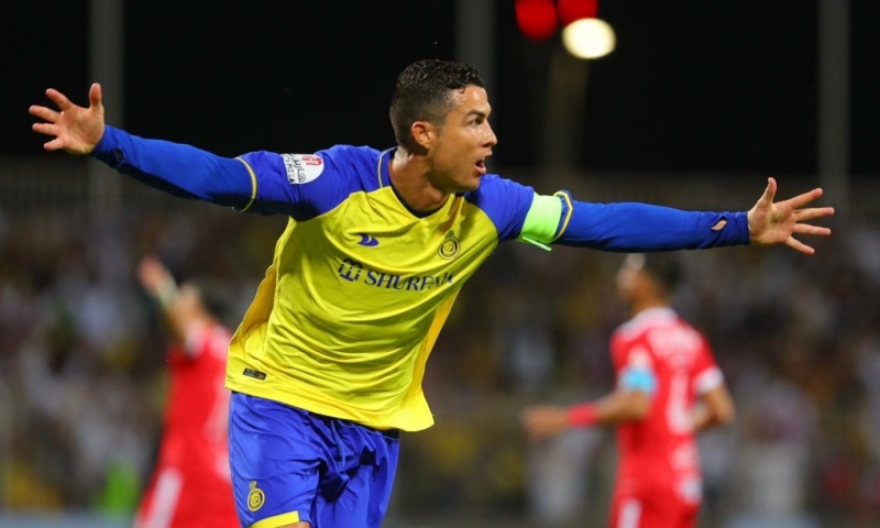 Ronaldo ghi 4 bàn cho Al-Nassr