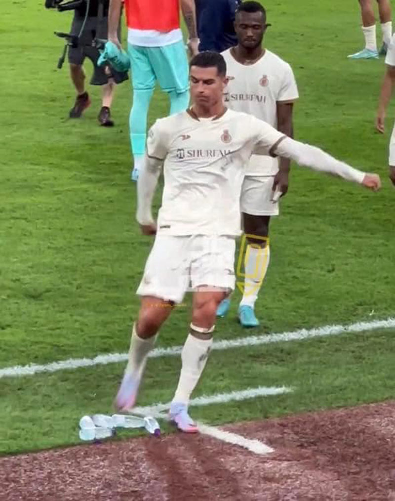 Ronaldo bị CĐV mắng trong ngày Al Nassr thua trận