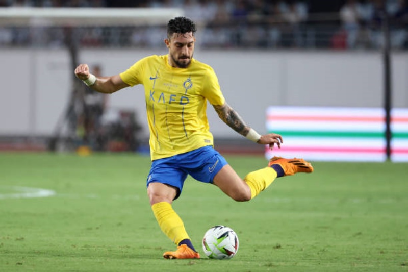 Alex Telles gia nhập Al-Nassr