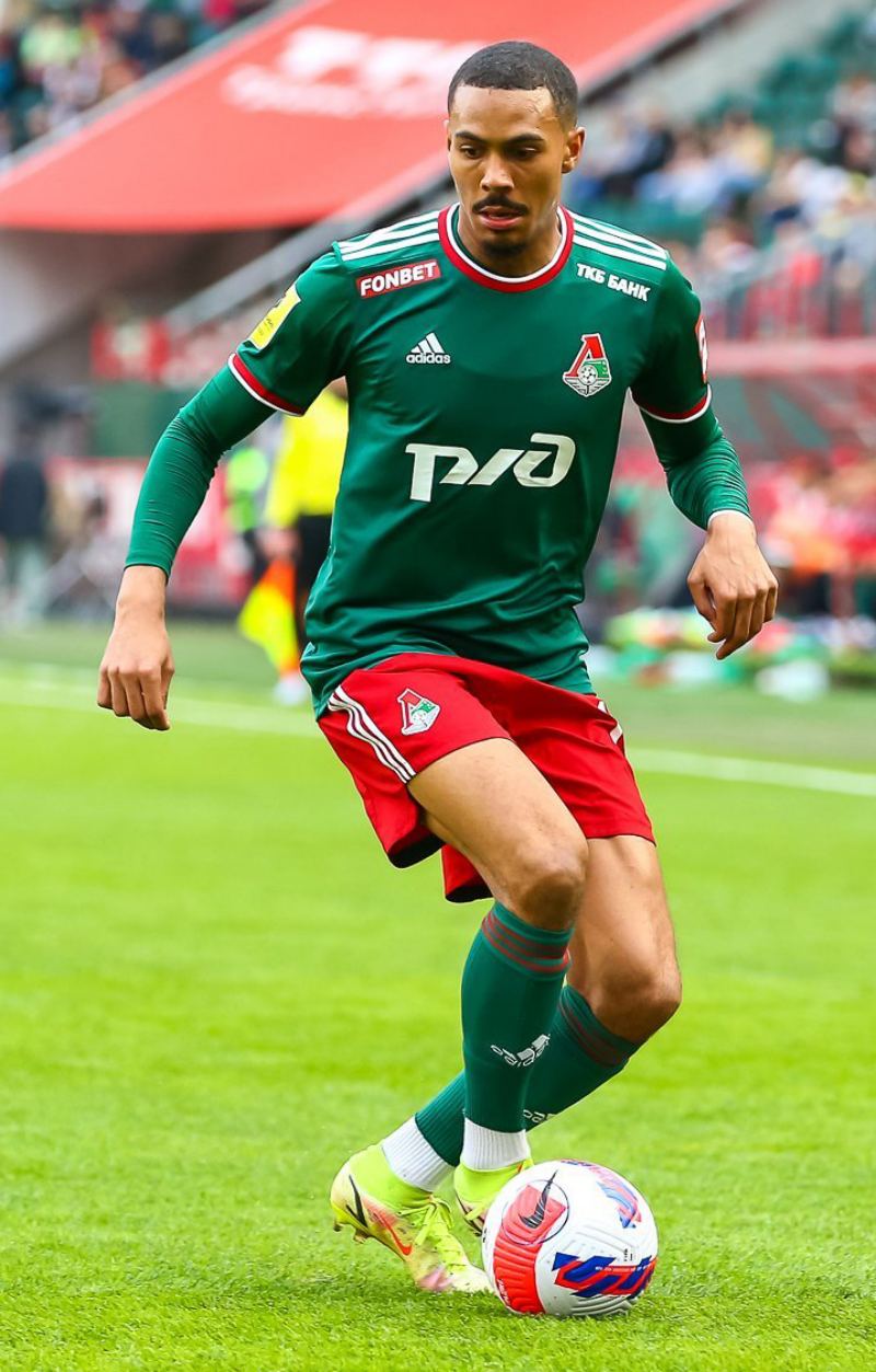 Lokomotiv Moscow từ chối bán, Wilson Isidor quyết định tự ý rời nước Nga về lại Pháp